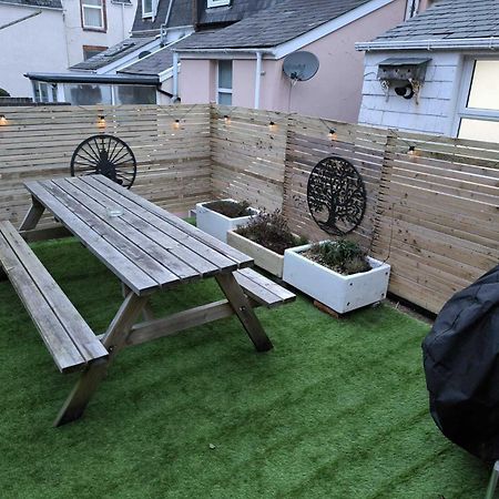 Spacious 4 Bed Victorian House With Sea Views Tjs4Tt Ilfracombe Exterior photo